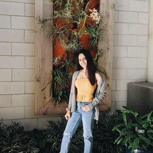 Meet your Posher, Amelia